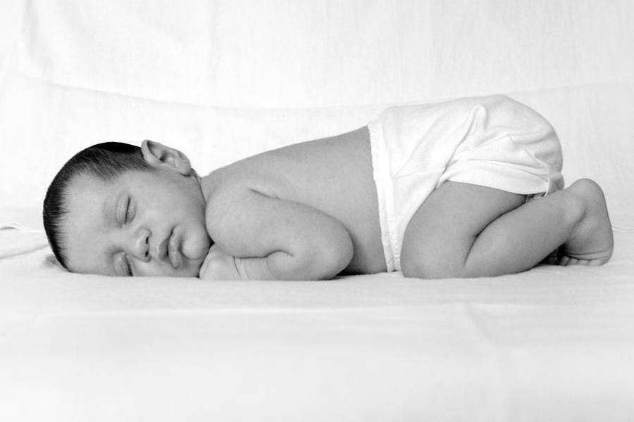 Why do babies sleep with their butt in the air?-The sleeping position is common among infants