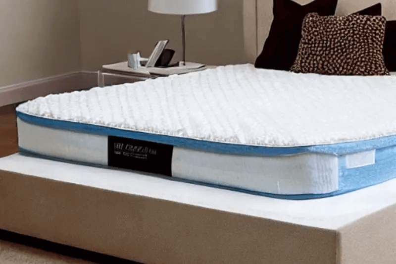 A truly unique design, Layla mattress offers superior comfort while also providing health benefits.
